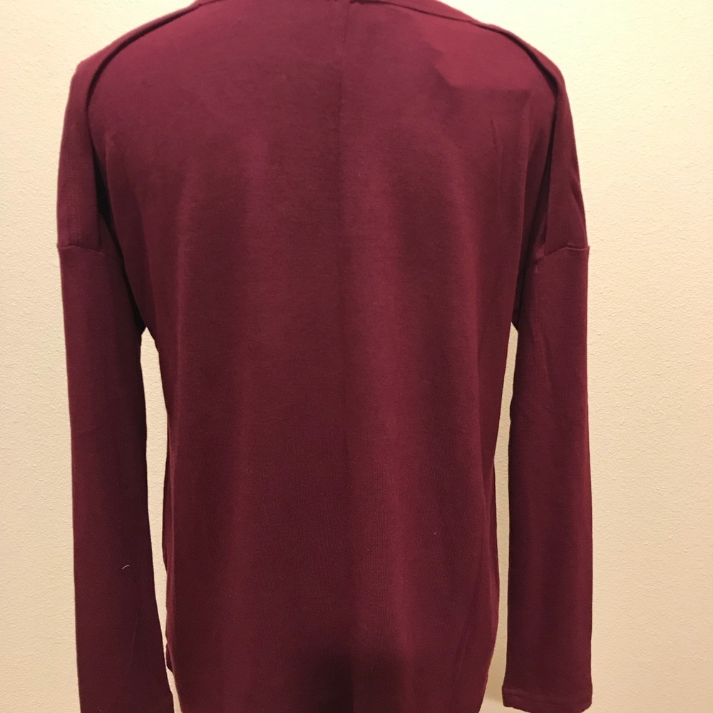 Pretty Wine colored top - Picture 5 of 5